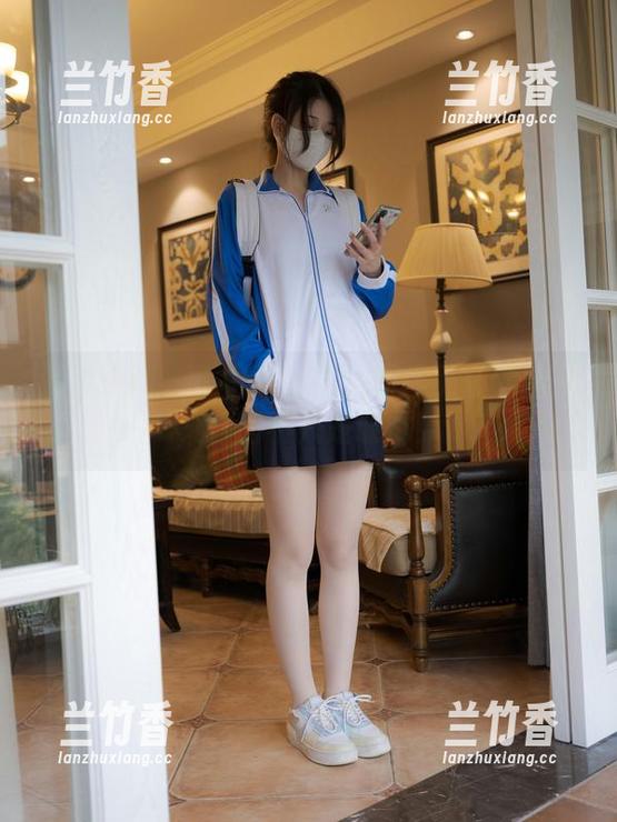 紧急企划-小枫 紧急企划 - 小枫又来了!新作品《学妹》,这回不只是课本!