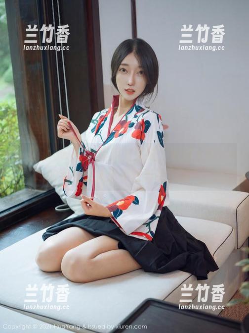 花漾show-张思允Nice 花漾show - 从原图到壁纸,张思允Nice的毛衣让人忍不住多看几眼!