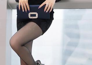语画界 – 连体衣？看小热巴到底有多会穿！