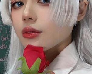 进击的阿九从不咕咕：泳池风暴，免费作品带你撩!
