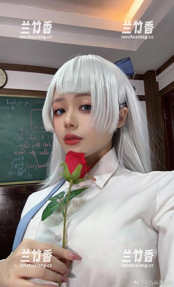 进击的阿九从不咕咕：泳池风暴，免费作品带你撩!