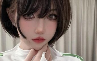 阿薰kaOri学姐的内衣cos图册，好奇与审美交织，值得你瞧一瞧、思考一下。