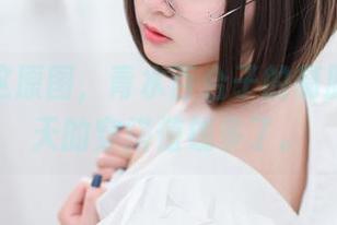 仔细看这原图，青水百合子的制服比我每天的穿搭值钱多了。