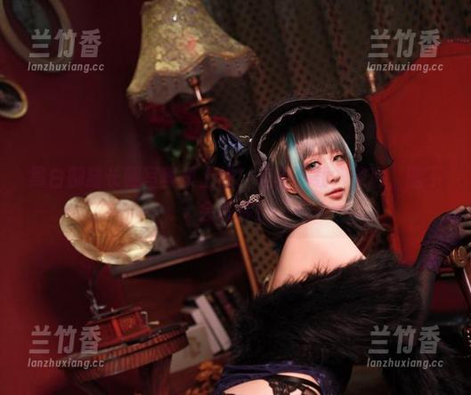 黑白御猫 黑白御猫长腿写真集上线!点击下载,放心,腿不会踢你!